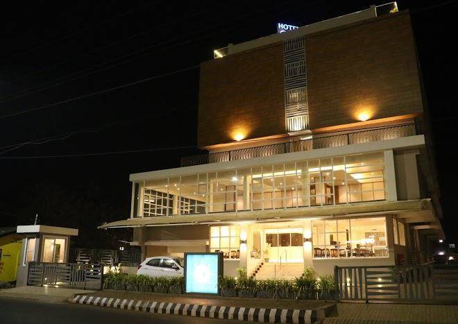 Hotel cosmique