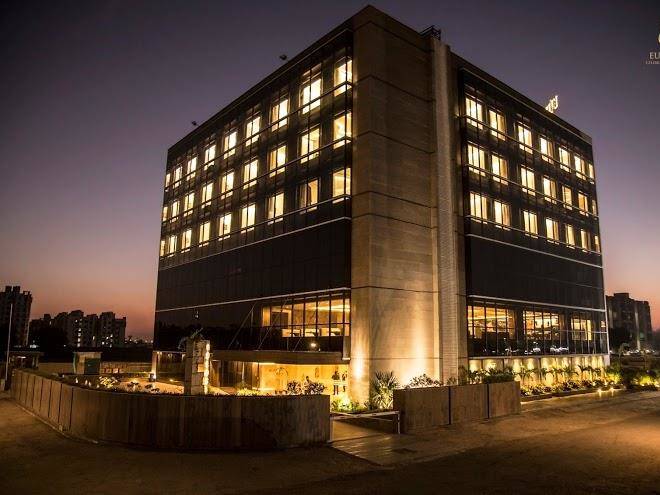 Eulogia inn