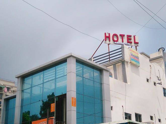 Hotel gopi palace
