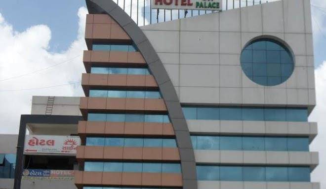 Hotel om palace