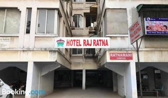 Hotel rajratna