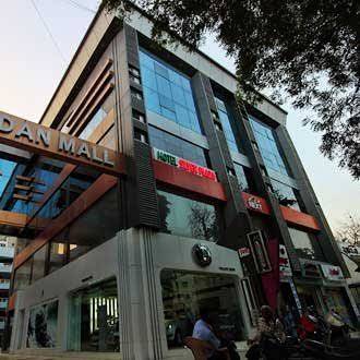 Hotel silver plaza