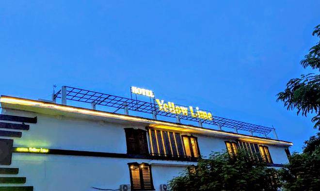 Hotel yellow lime