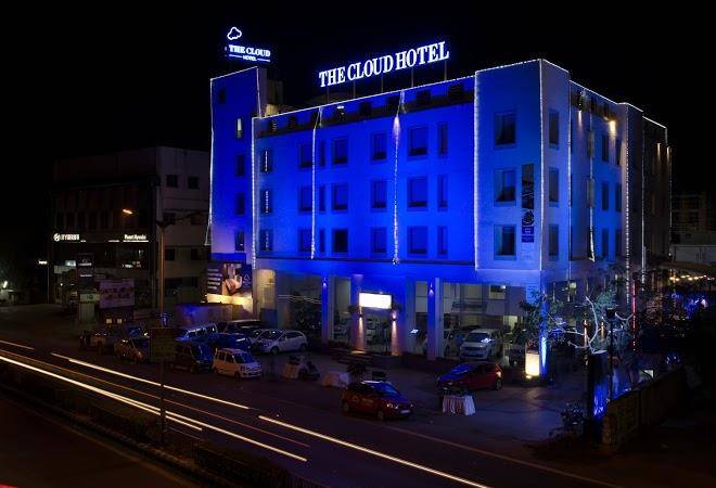 The cloud hotel