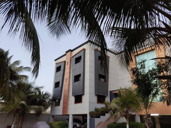 Hotel damji