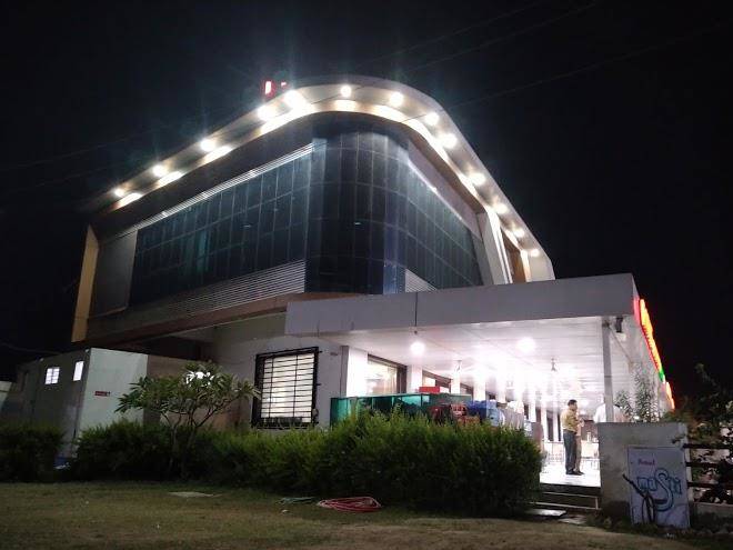 Hotel radhe