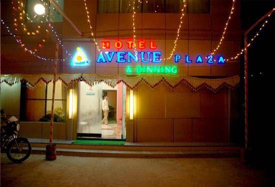 Hotel avenue plaza