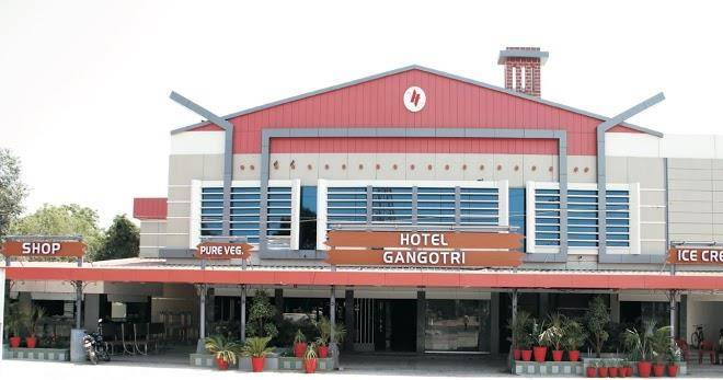 Hotel gangotri