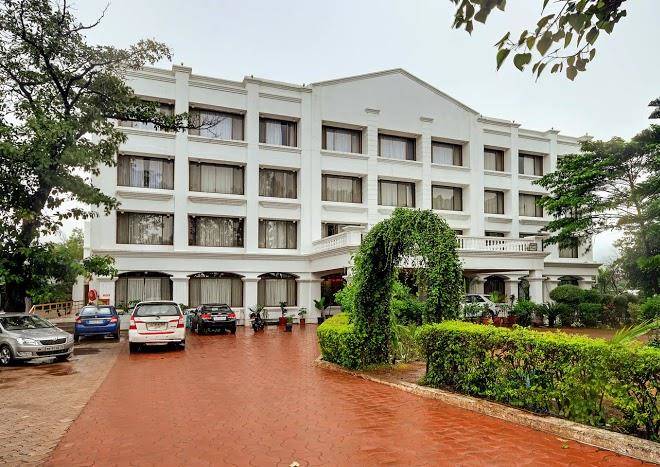Shilpi hill resort