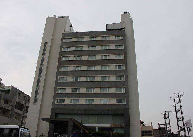 Royal orchid central