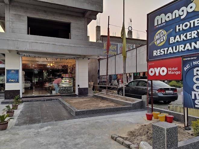 Mango hotel bakery restaurant