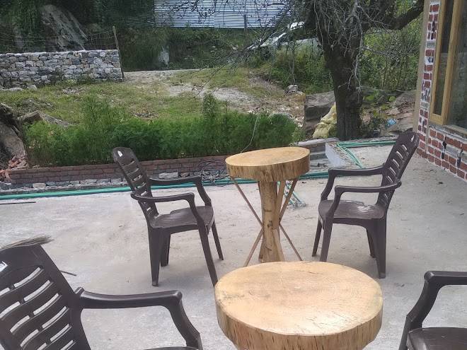 Tirthan valley sightseen homestay