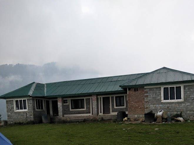 Triund mountain lodge