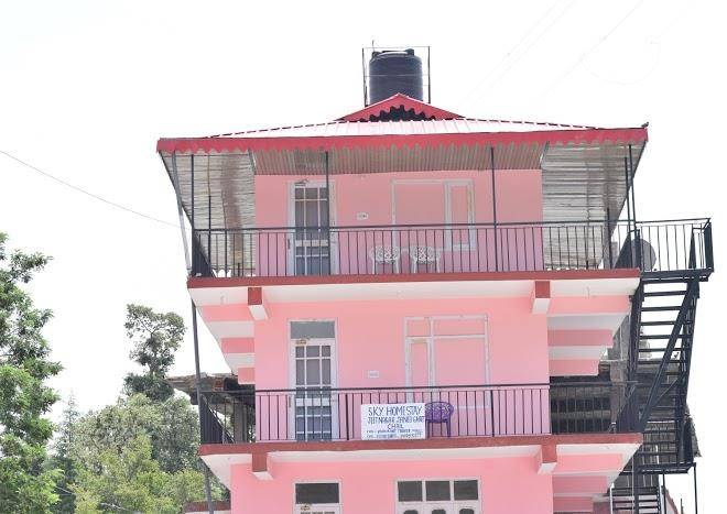 Sky home stay