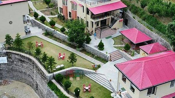 Mist n meadows resorts
