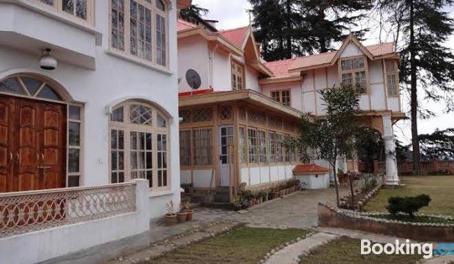 Hotel kalra regency
