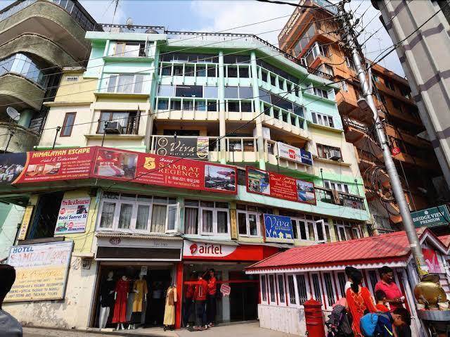Hotel samrat regency