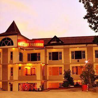 Hotel Satyam Paradise Image