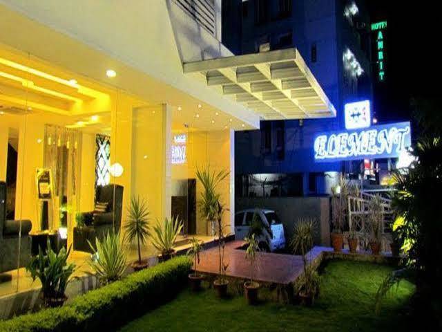 Hotel element