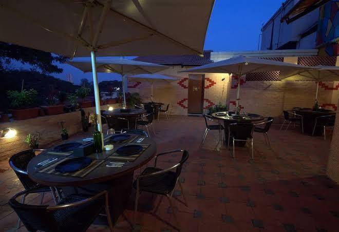 Hm suites & studios