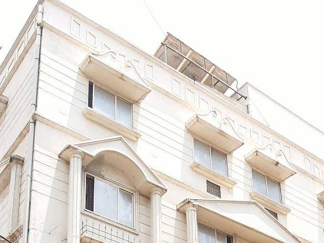 Prestige residency