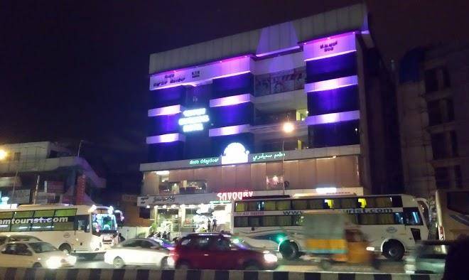 Savoury business hotel