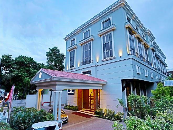 The Rialto Hotel Image