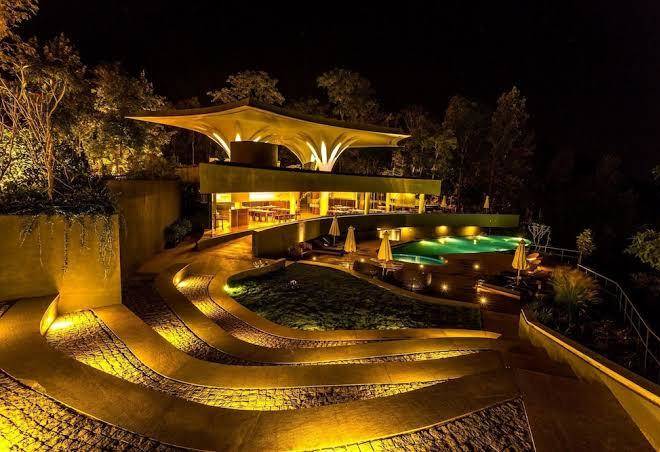 Java rain resorts