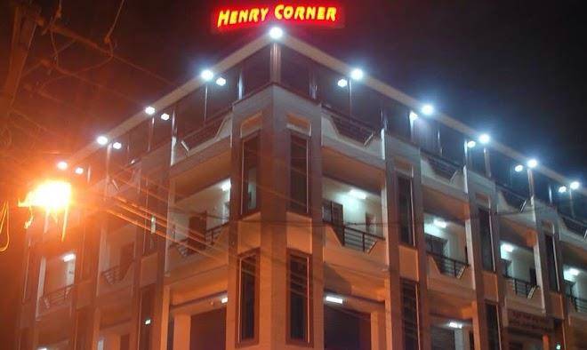 Henry corner