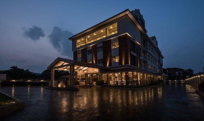 Hotel aadrika