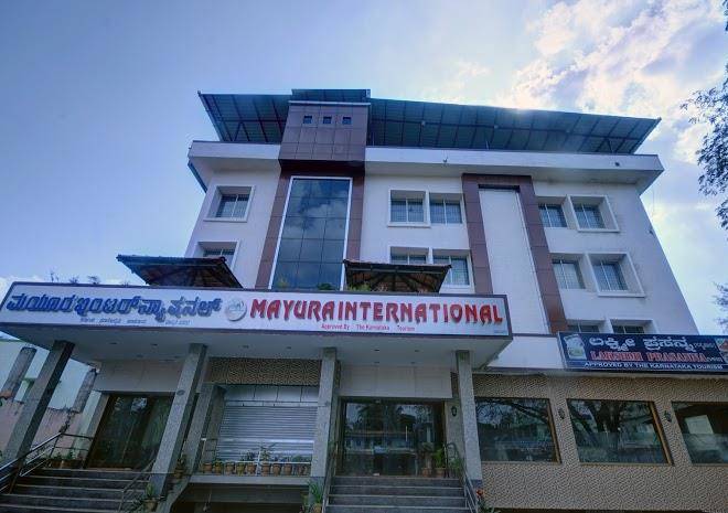 Hotel mayura international