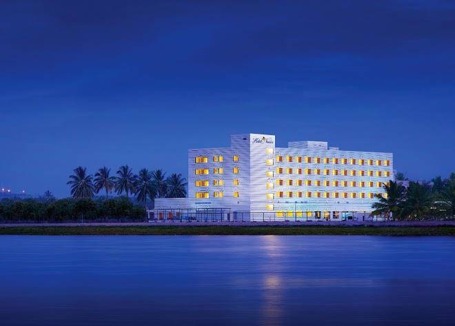 Hotel naveen lakeside