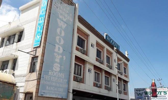 Woody`s hotel & restaurant
