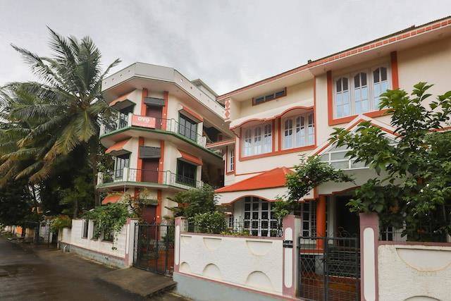Four seasons homestay