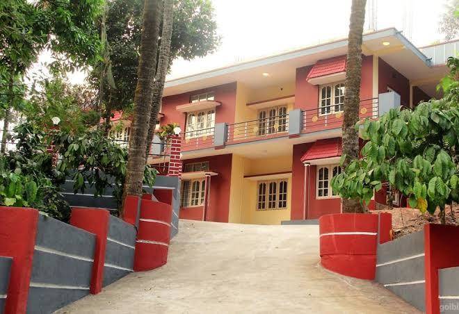 Maxima resort