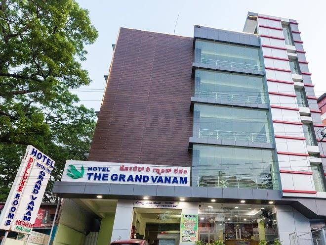 The grand vanam