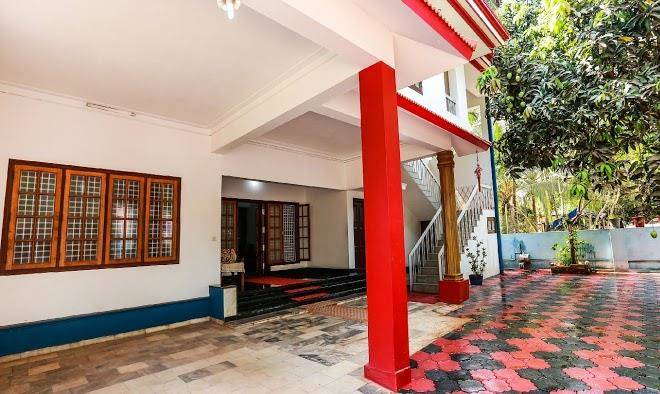 Urban rose homestay erumbala