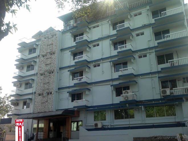 Hotel raj international