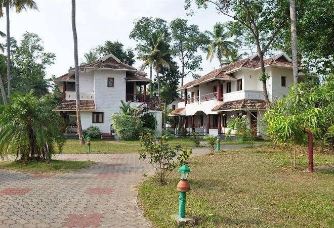 Ilona lake resort