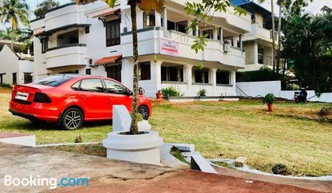 Le Mangalath Ayurvedic Beach Resort Image