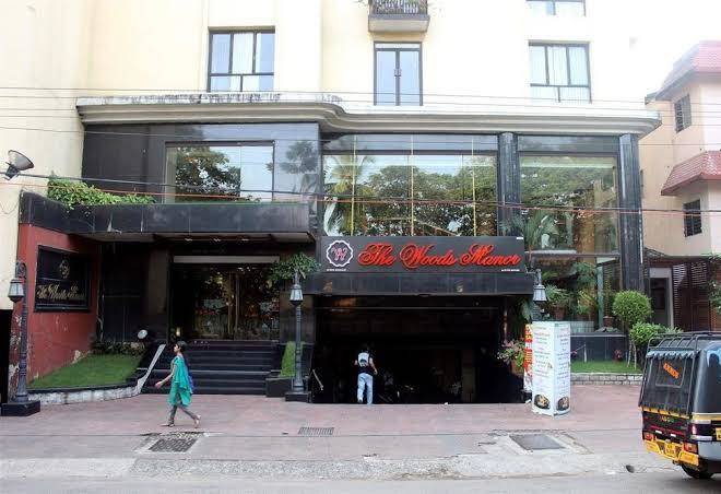 The Woods Manor Image