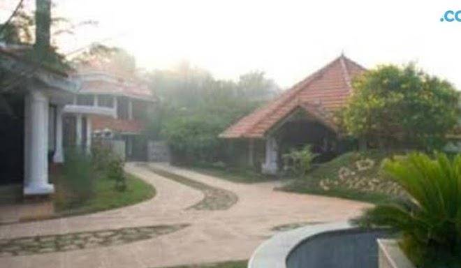 Aadithyaa lakeside resort