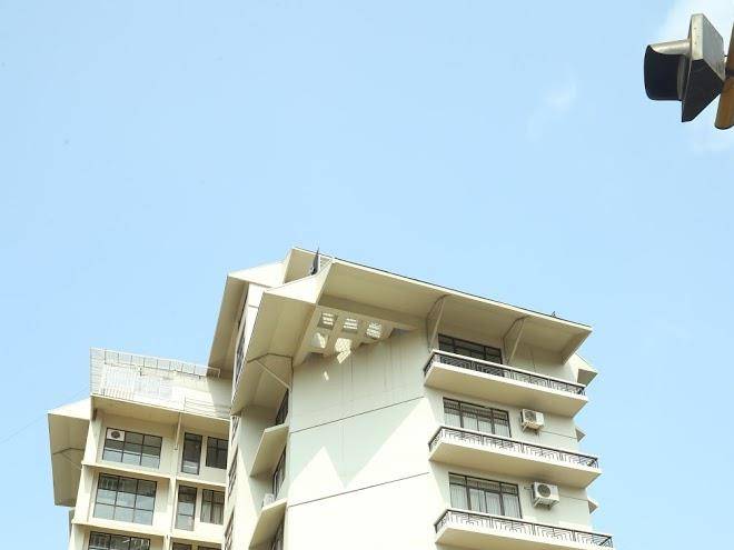 City tower hotel
