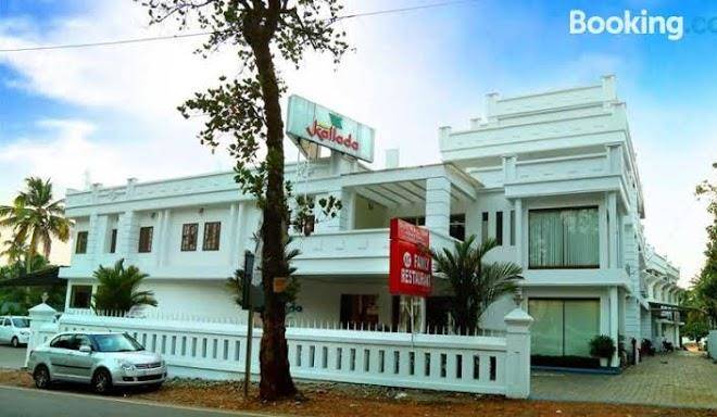 Kallada holiday inn