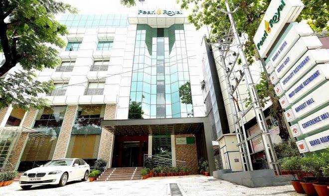 Hotel pearl royal