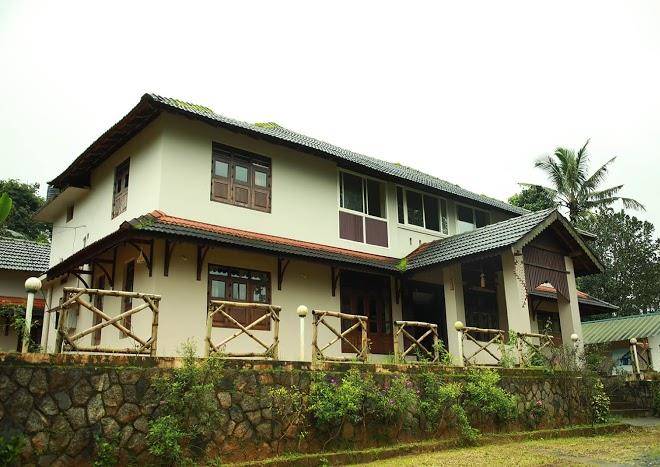 Vayaloram Heritage Resort Image