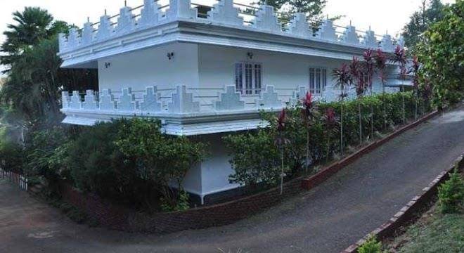 Vythiri thadakam resort