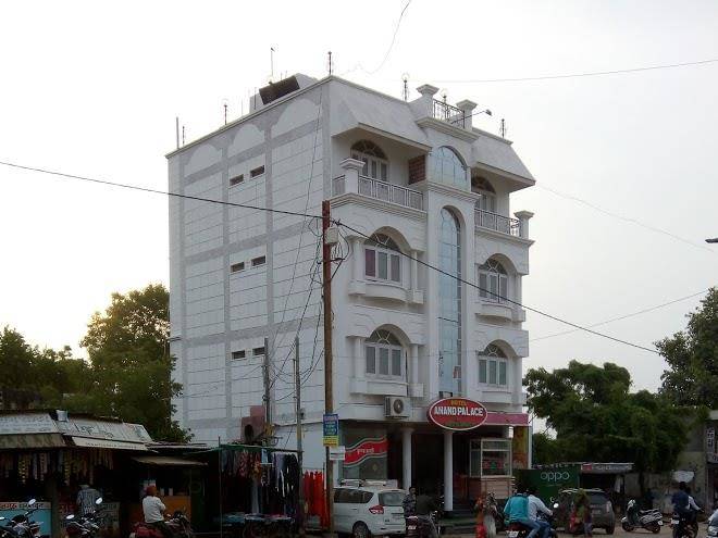 Aanand palace
