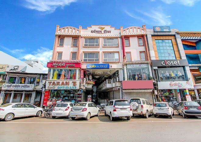 Fabhotel ct palace 100 safe place to stay