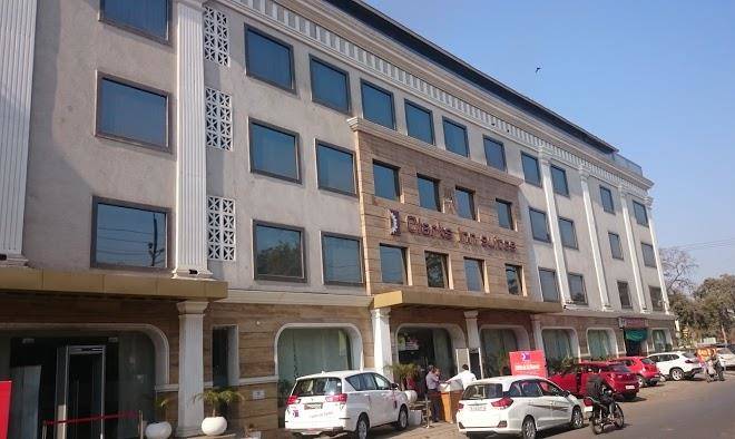 Clarks inn suites gwalior